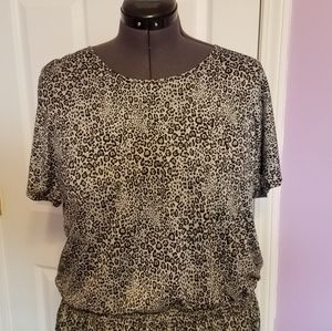 Women's Black and Gray Leopard Print Knit Top